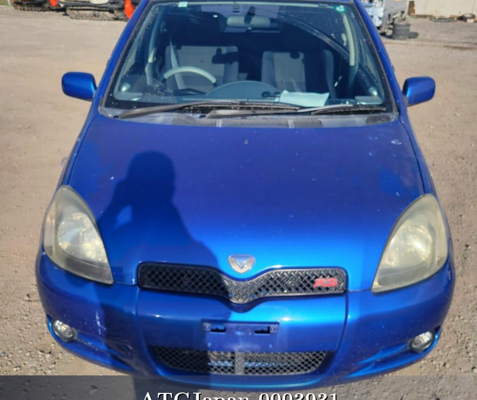2001 Toyota Vitz